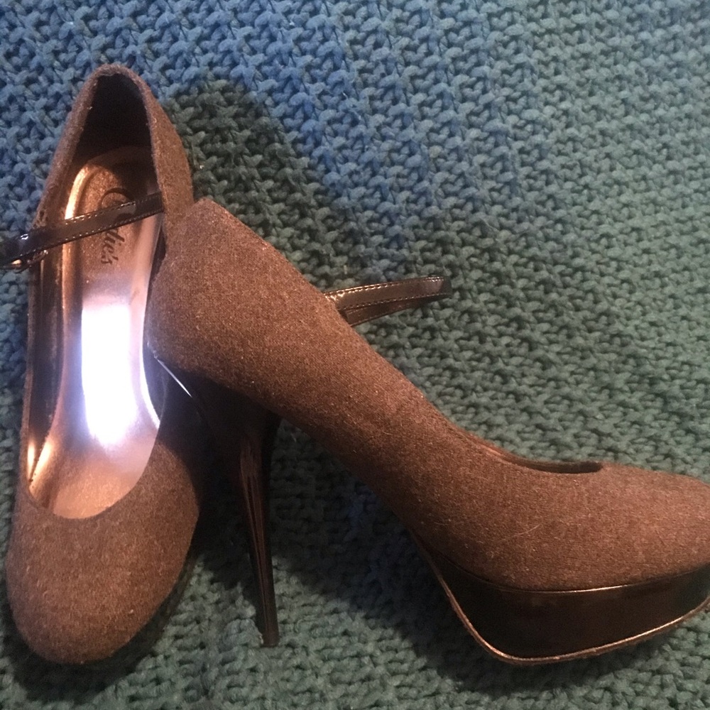 Candies grey stilettos